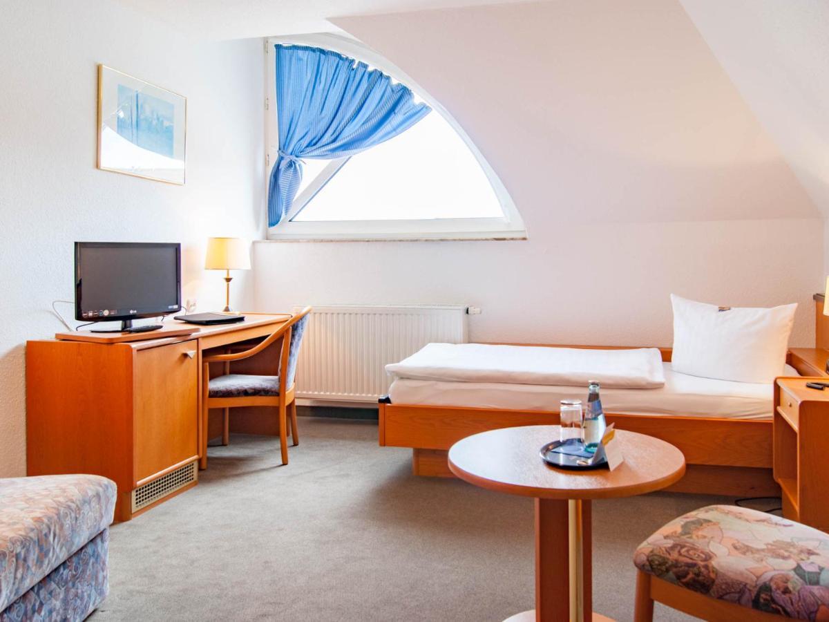 Am Rossplan Hotel Altenburg Exterior photo