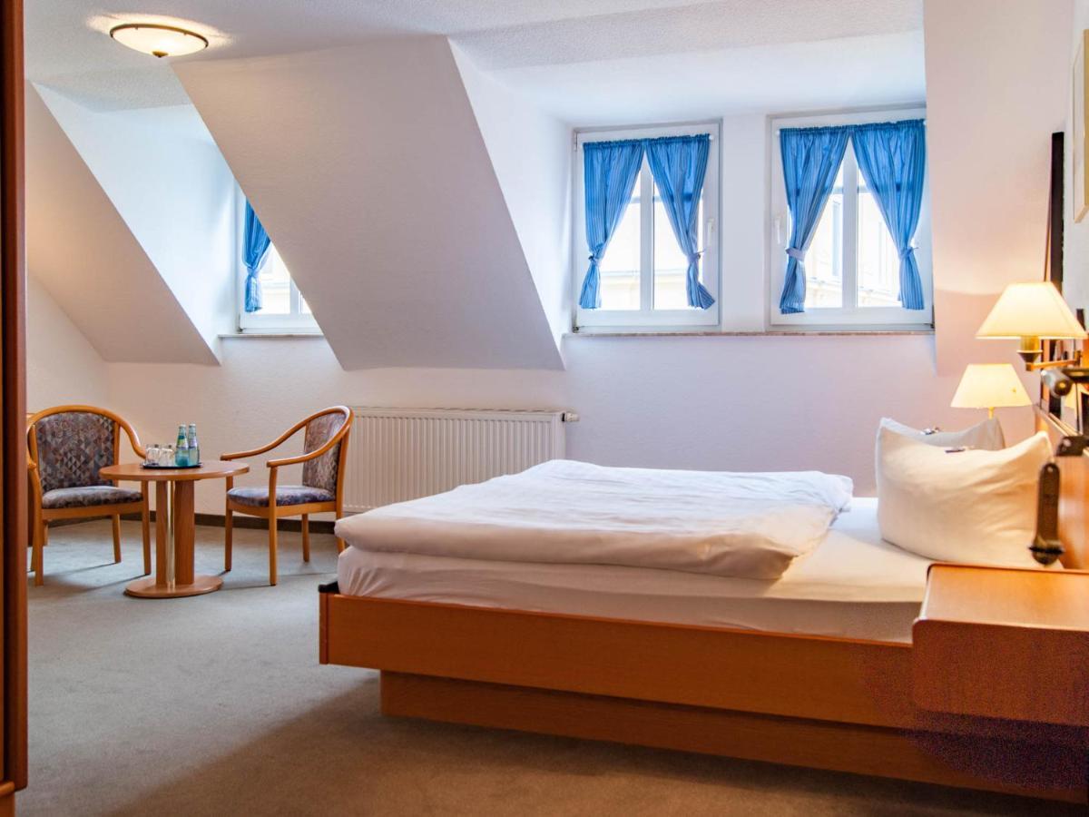Am Rossplan Hotel Altenburg Exterior photo
