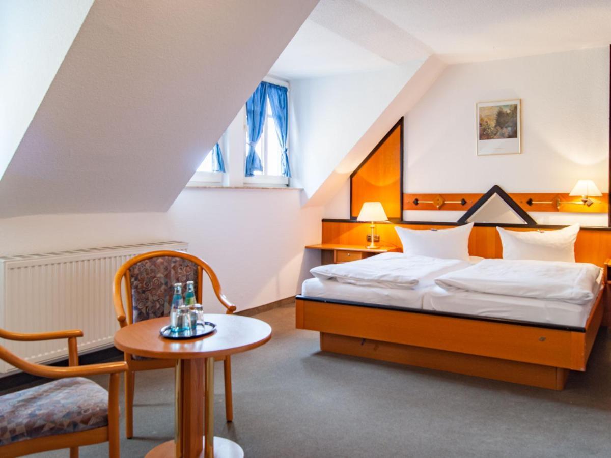 Am Rossplan Hotel Altenburg Exterior photo